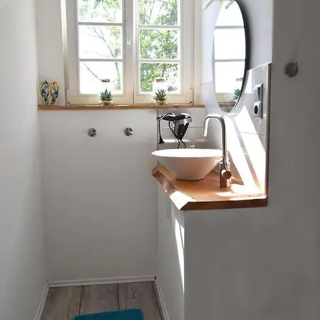 Kleine Schwalbe 아파트